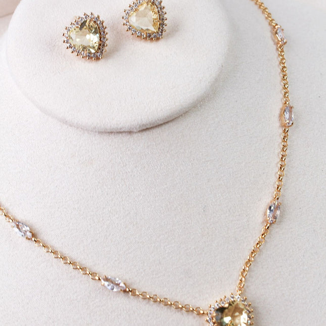 Conjunto colar brincos coração amarelo claro