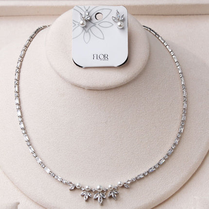 Conjunto colar brincos pérola zircônias