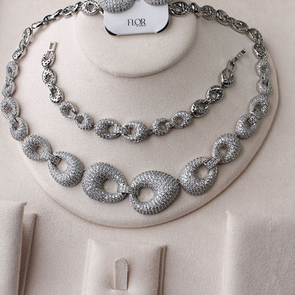 Conjunto colar pulseira brincos elos cravejados