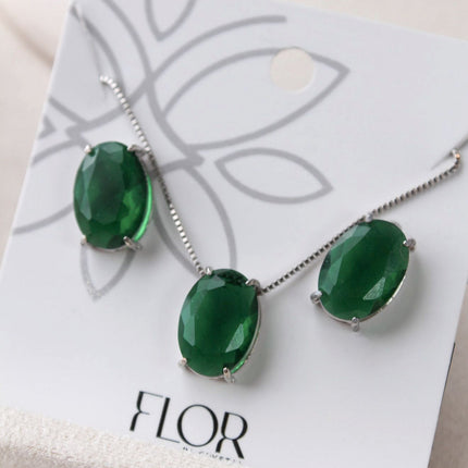 Conjunto colar brincos oval verde esmeralda