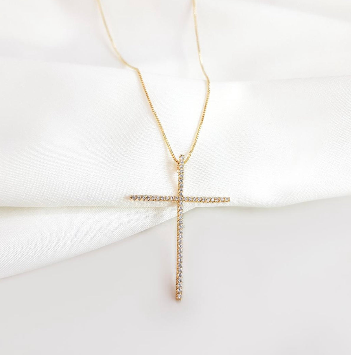 Colar - Colar Cruz Cravejada Grande