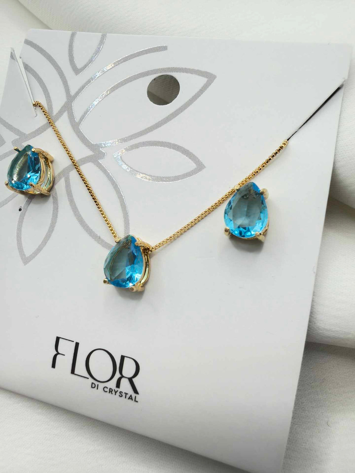 Luxury teardrop baby blue cz Necklace & Earring Set 