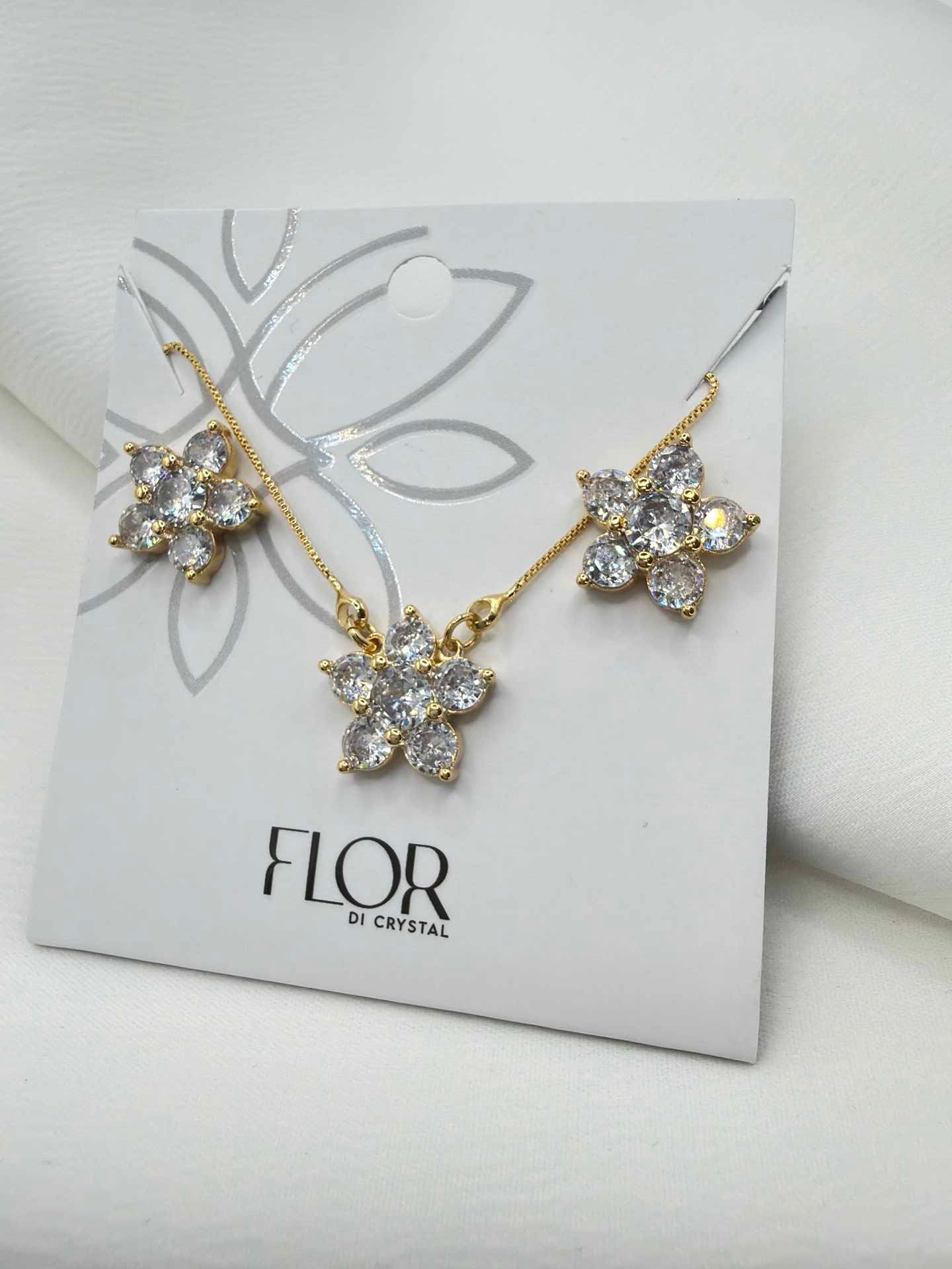 Luxury flower clear cz Necklace & Earring Set 