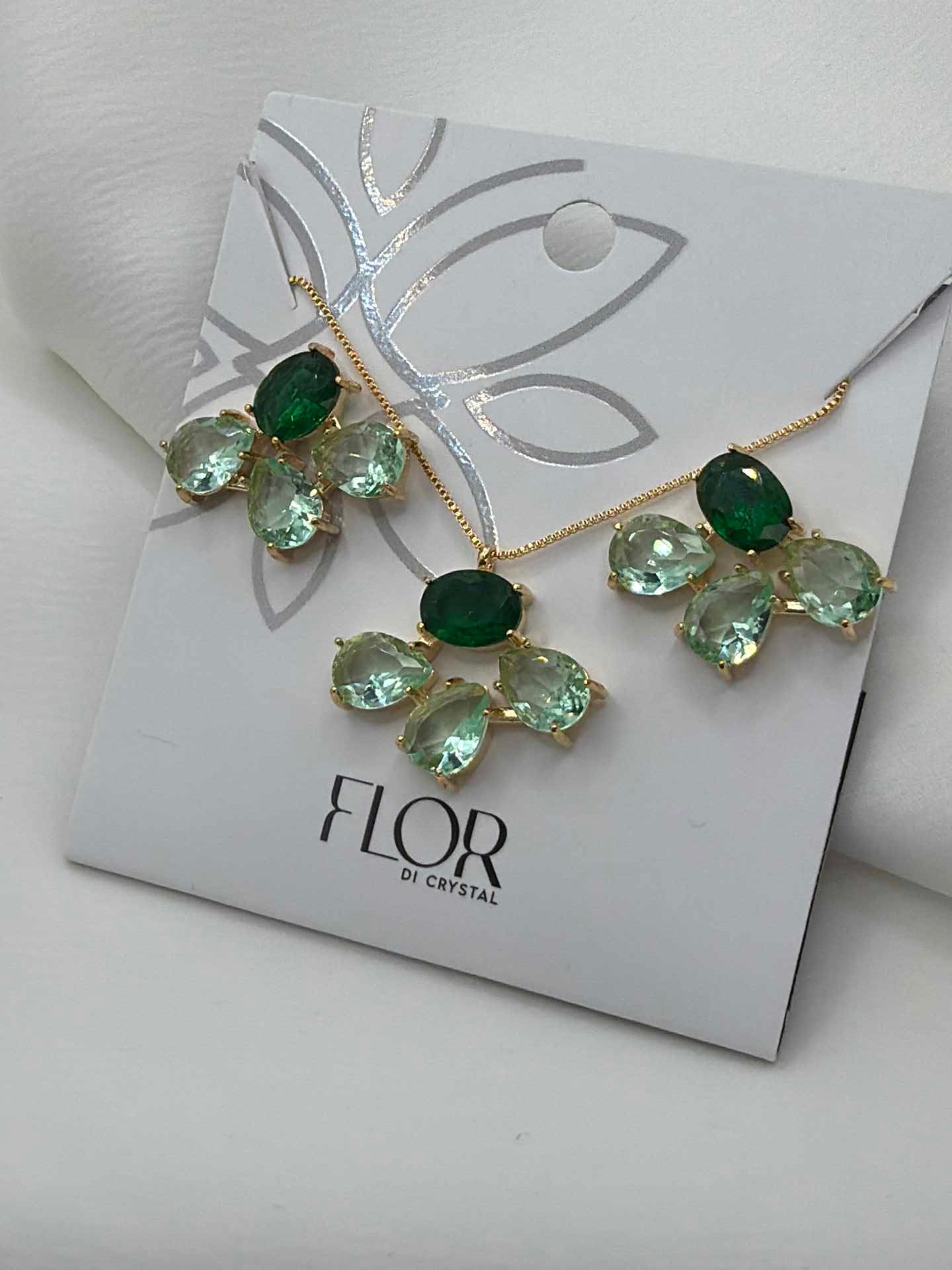 Luxury flower Emerald green and light green  cz Necklace & Earring Set 