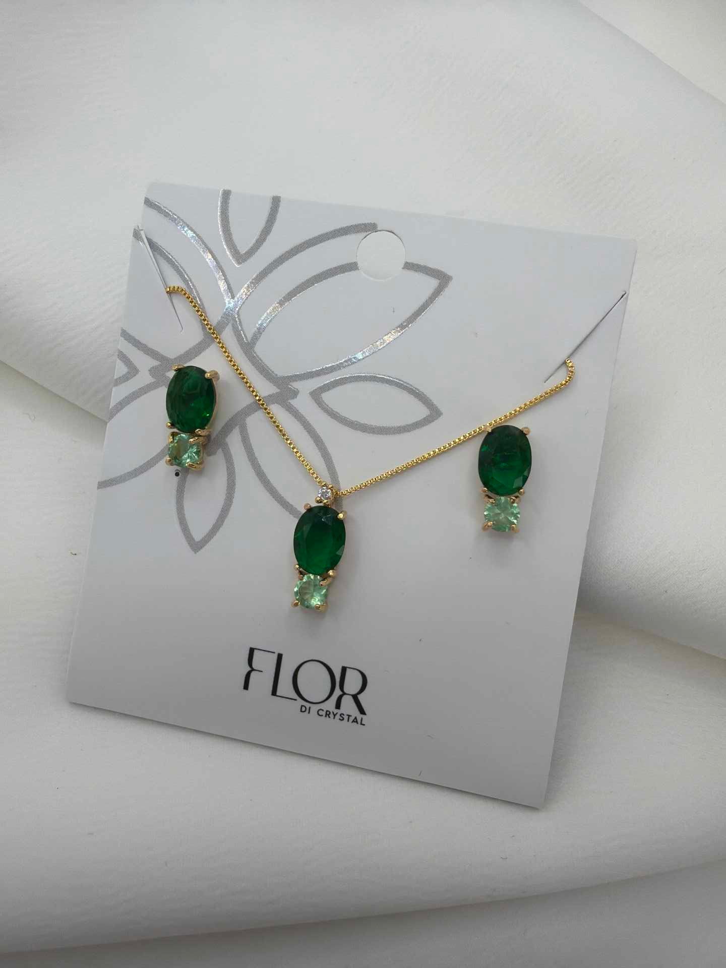 Small Luxury oval Emerald green and light green Necklace & Earring Set