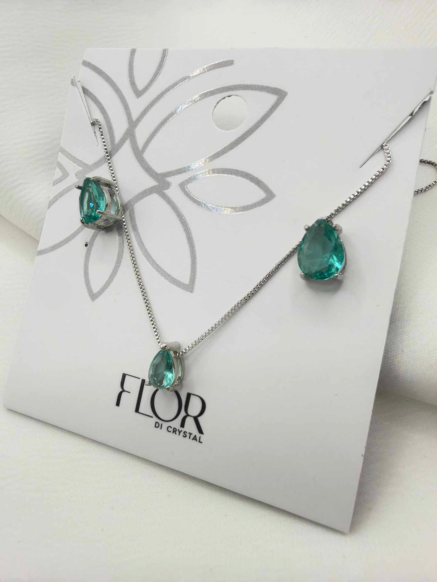Small teardrop green  Necklace & Earring Set