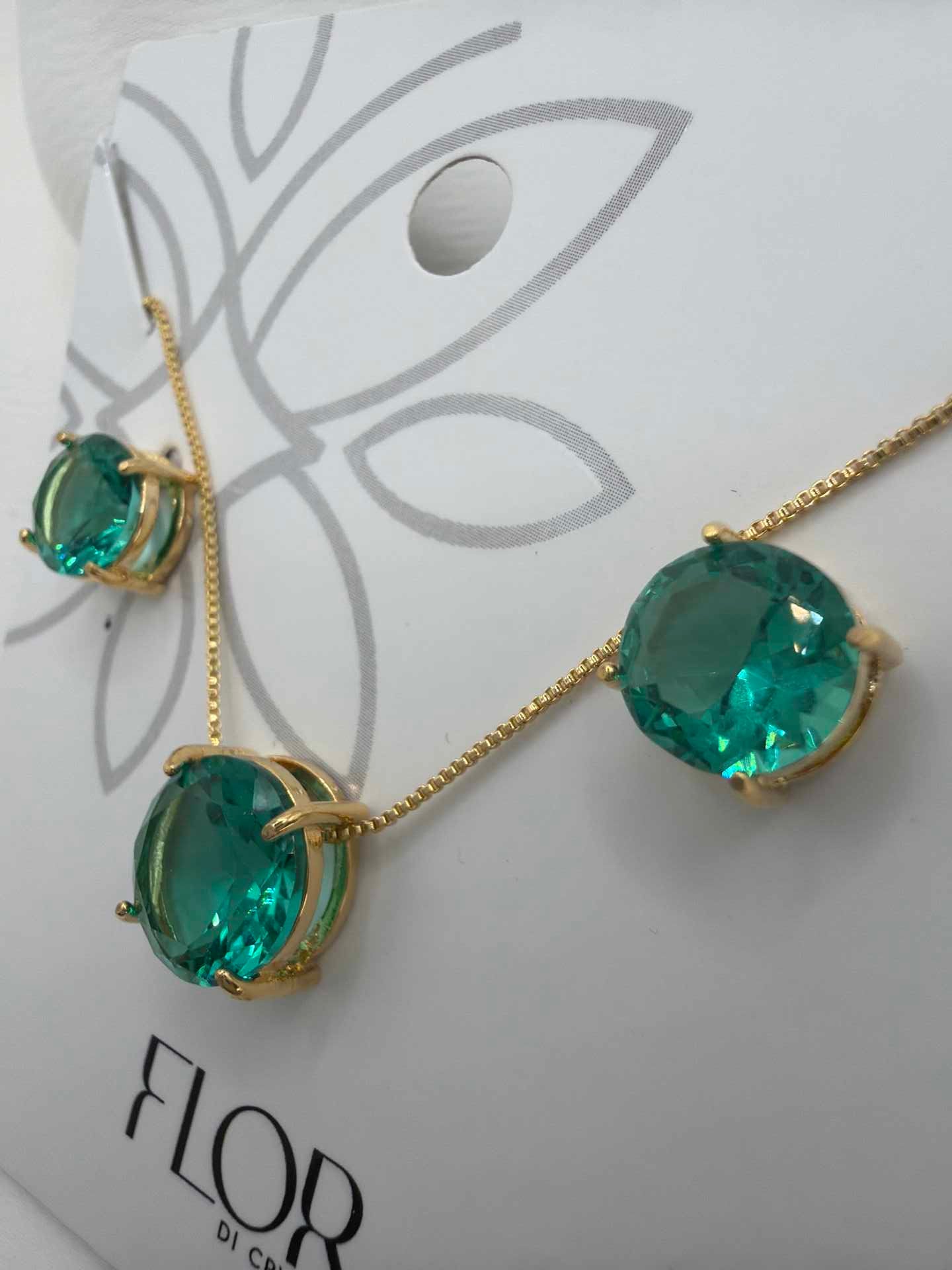 Small round green Necklace & Earring Set