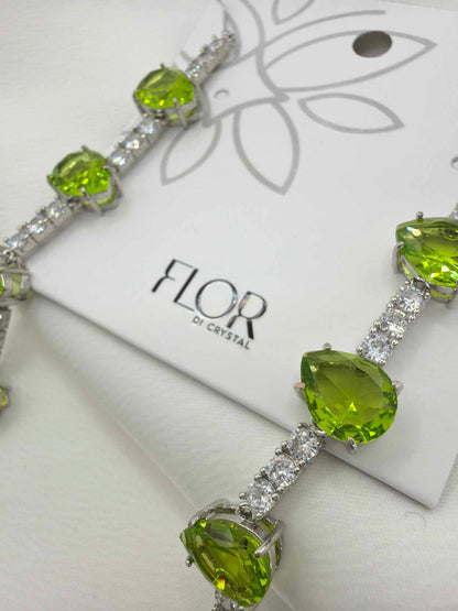 Large Elegant Tear drop green apple chocker with pave chain 