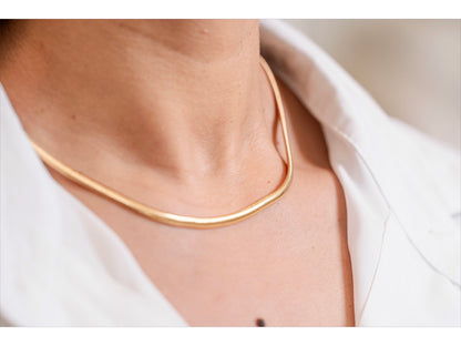 Flat Snake Chain Necklace rounded 