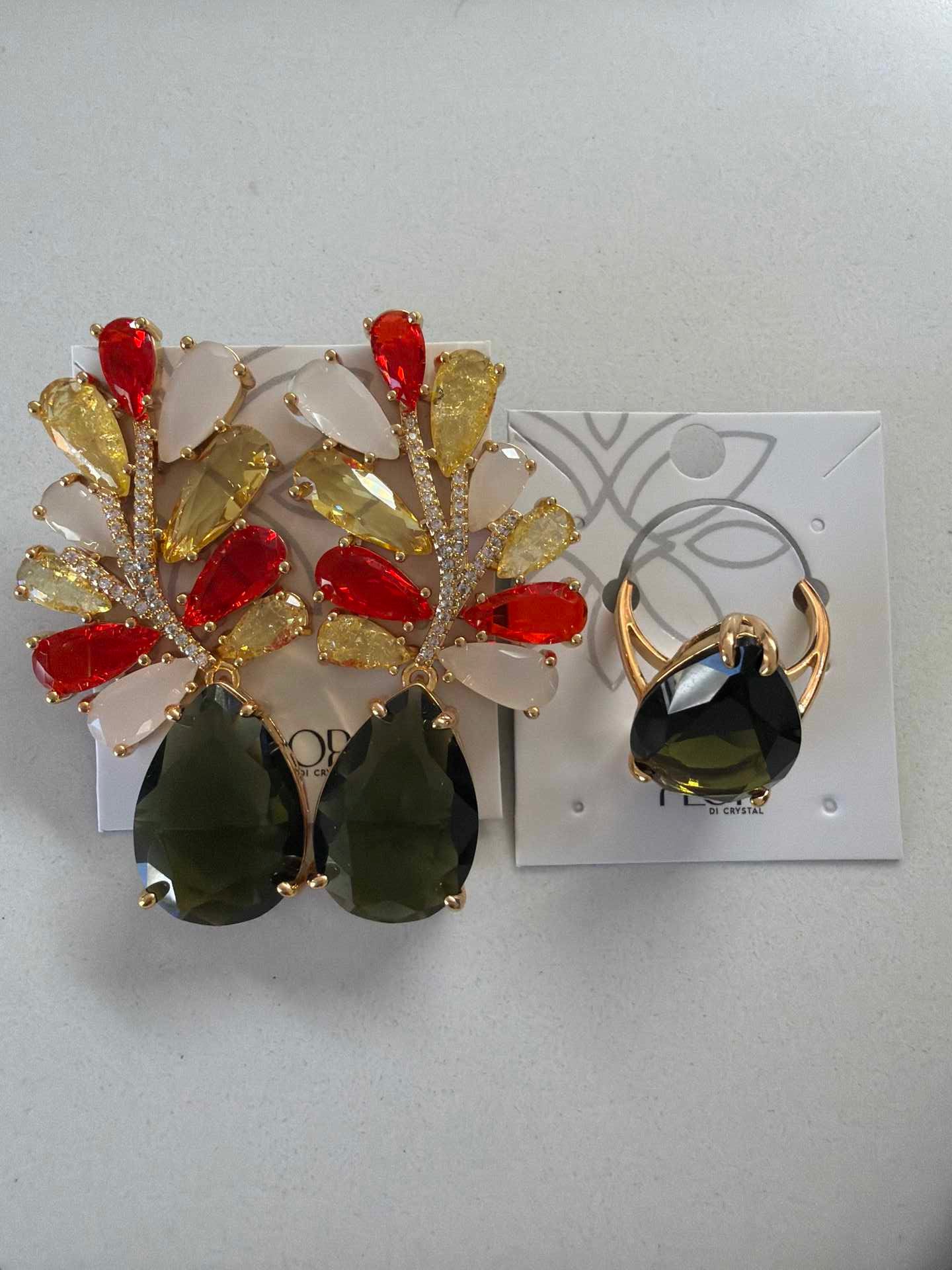 Large Luxury earing and ring in orange and green