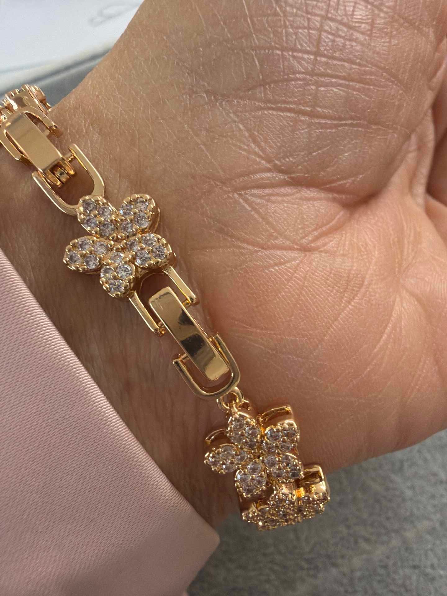 Flower Bracelet with paved cz