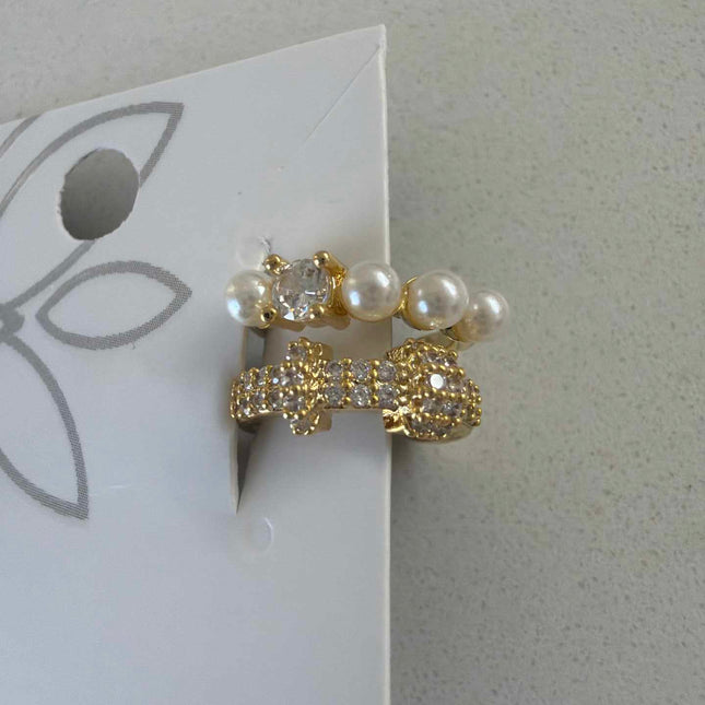 fake pircing w cz and pearls 