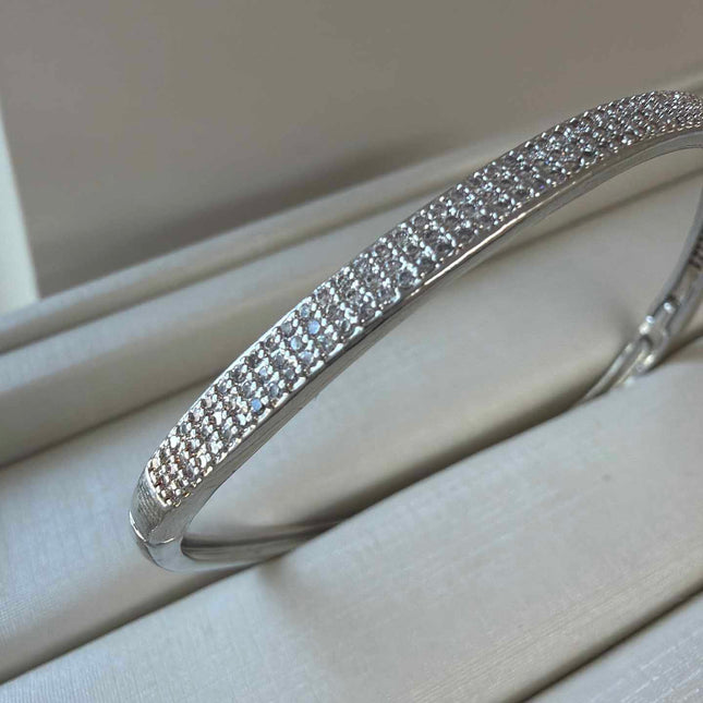 Waved Pave bracelet in cz