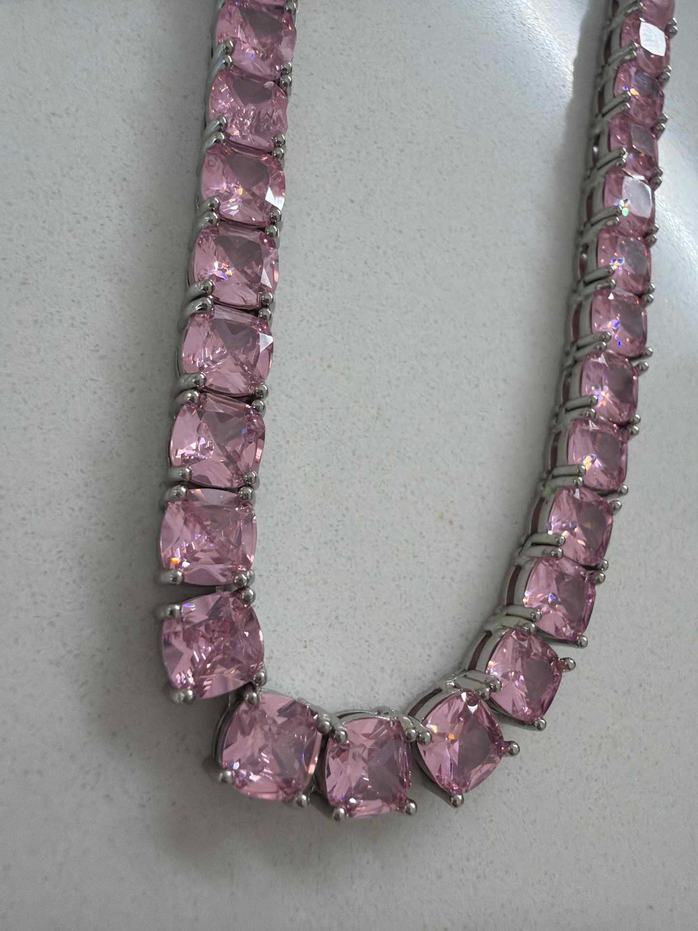 Tennis chain baby pink 8mm cz