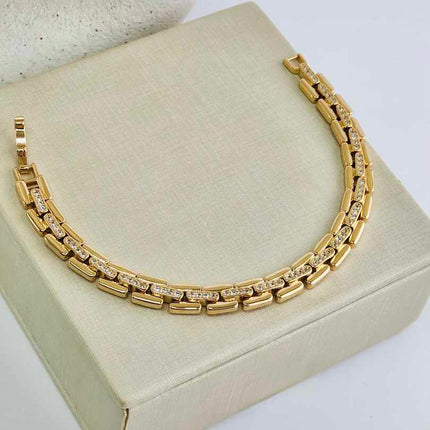 Pulseira Luxo em Malha e cravejada zirconias