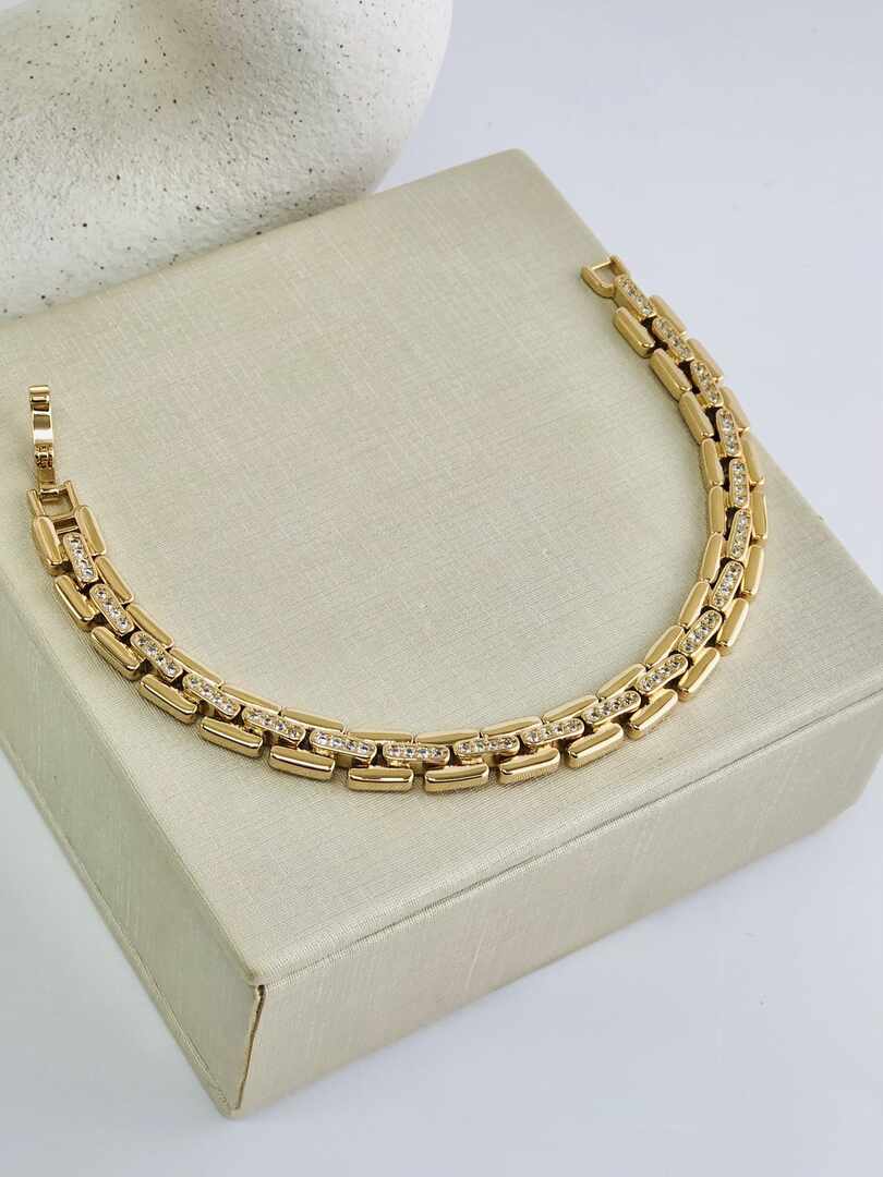 Pulseira Luxo em Malha e cravejada zirconias