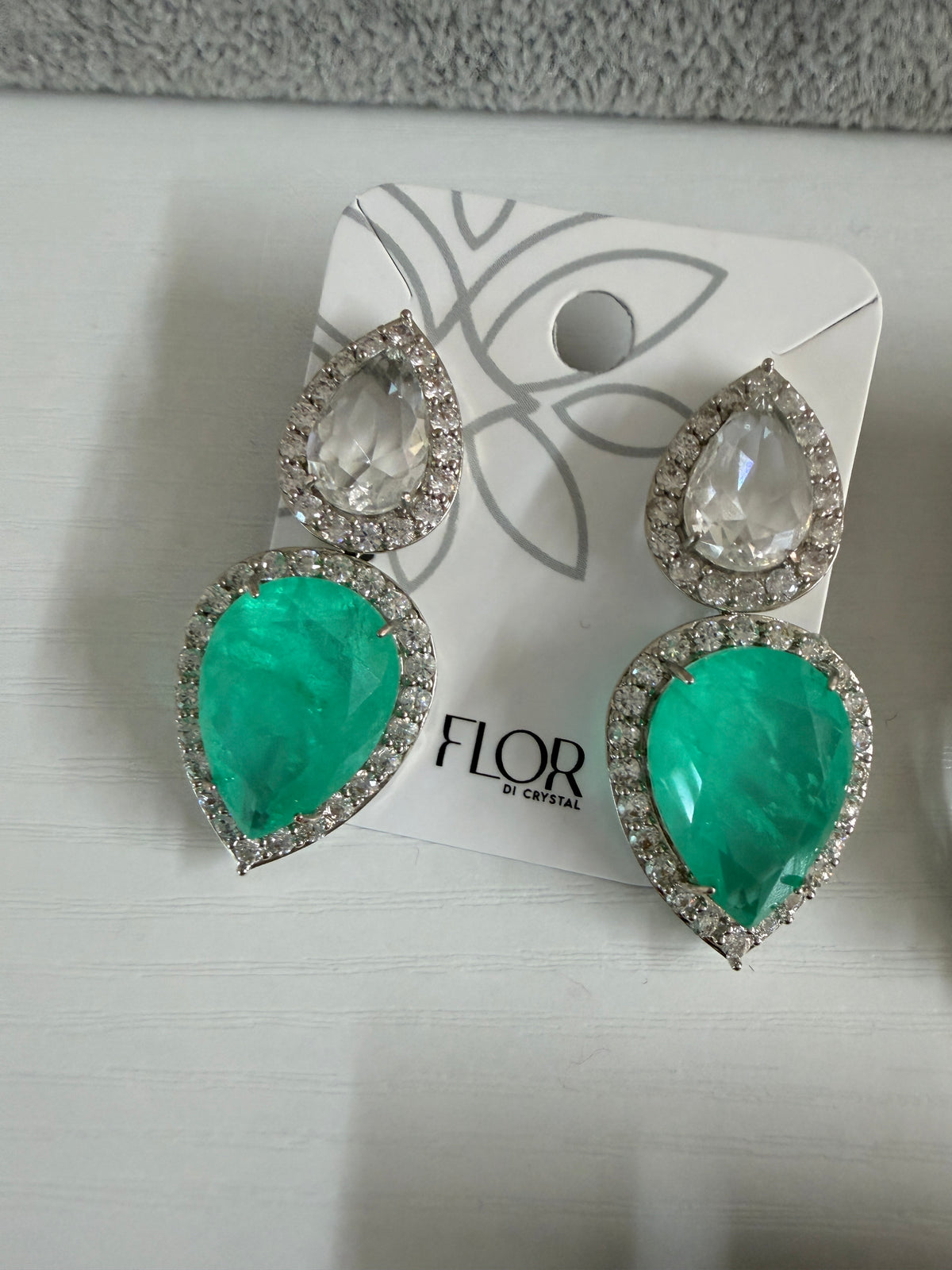 Brinco Luxo gotas Cristal e Verde aqua fusin