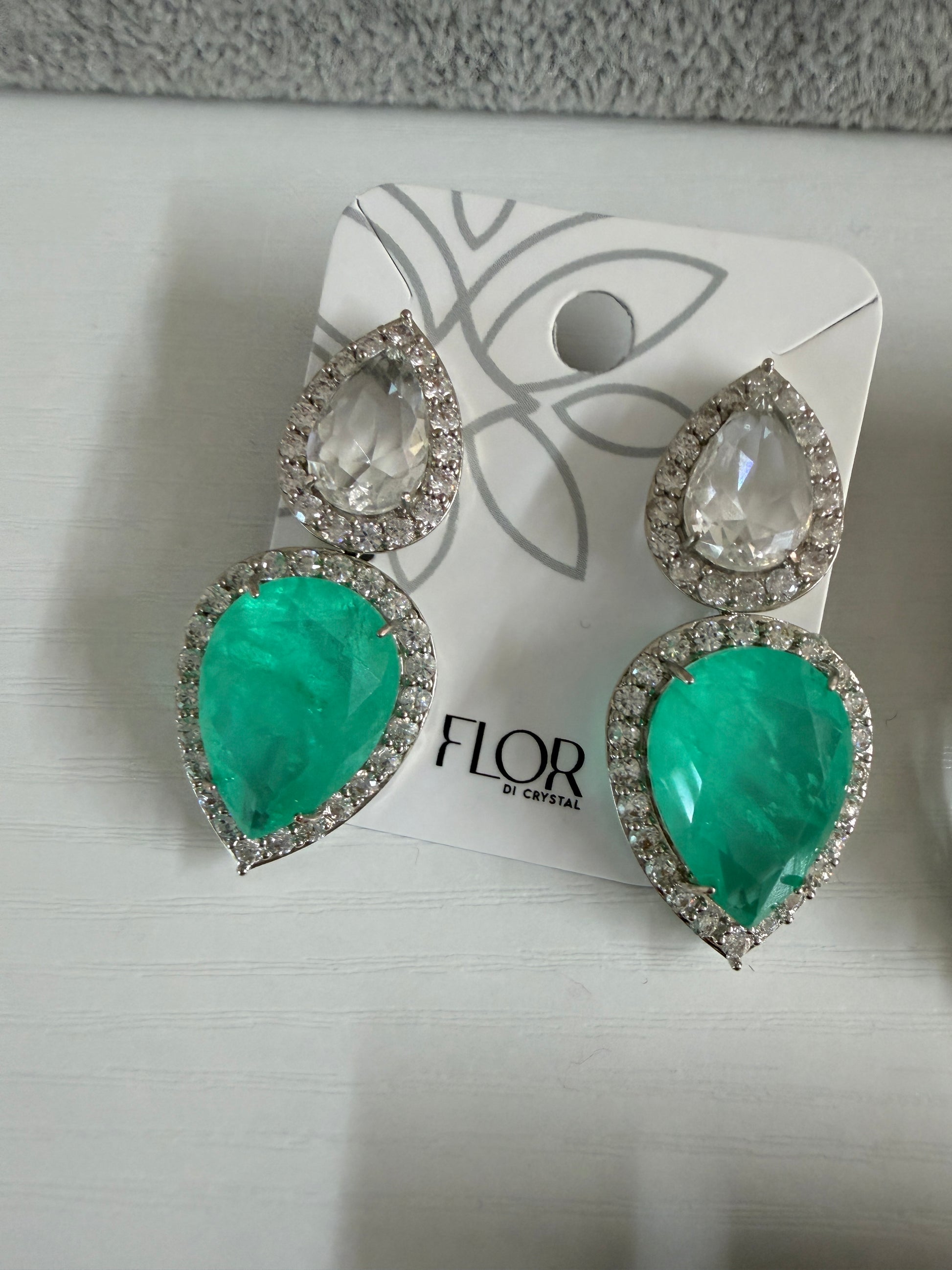 Brinco Luxo gotas Cristal e Verde aqua fusin