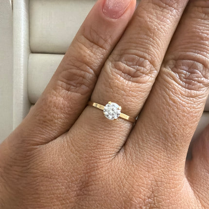 Anel solitario zirc 3mm aro liso 6