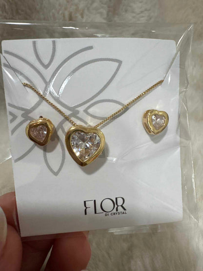 conjunto de coracao com Zirconia
