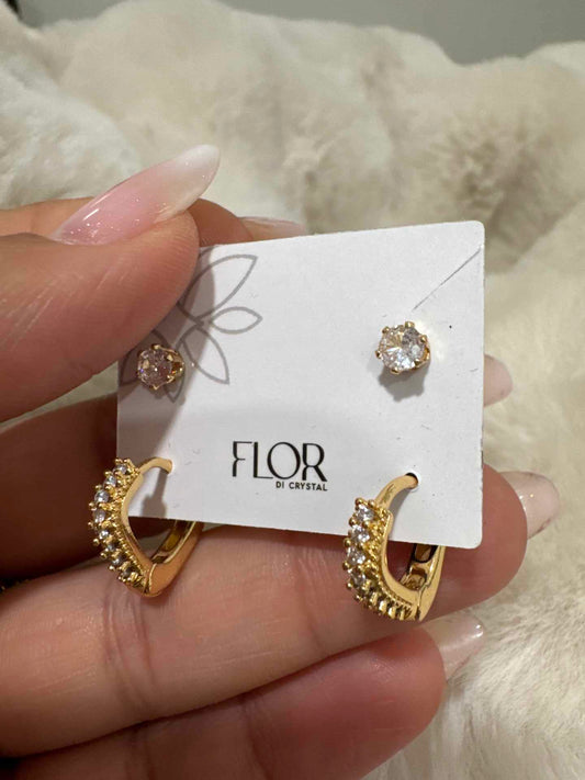 Brinco - argola triangular pequena e ponto de luz