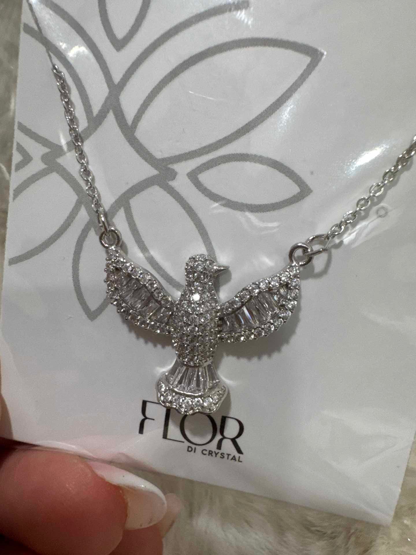 Colar - espirito santo Cravejado medio